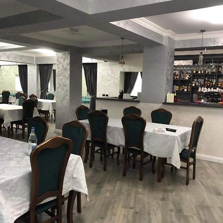 Pensiunea Cascada Putnei Lepşa Exteriör bild