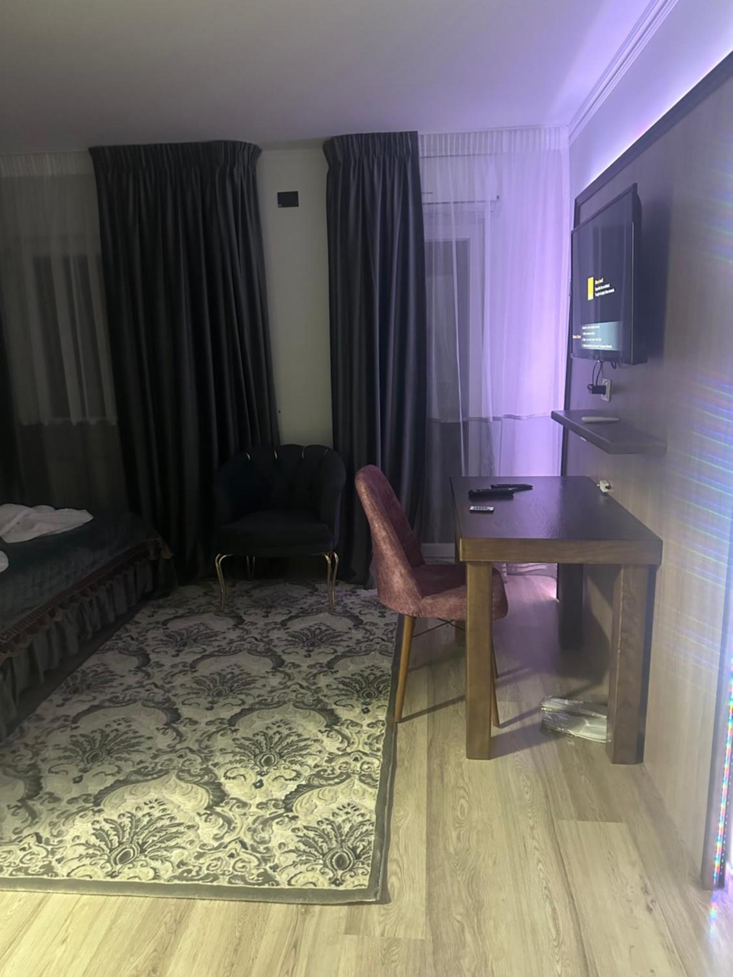 Pensiunea Cascada Putnei Lepşa Exteriör bild