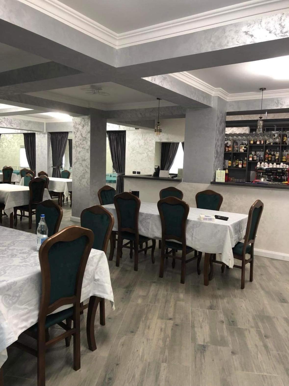 Pensiunea Cascada Putnei Lepşa Exteriör bild